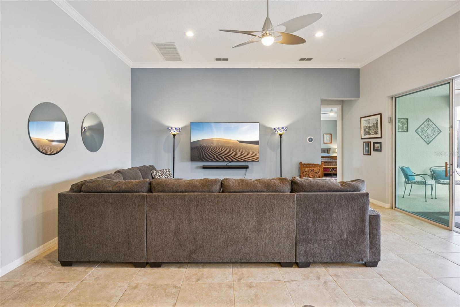 Image 10 of 75 For 812 San Raphael Street