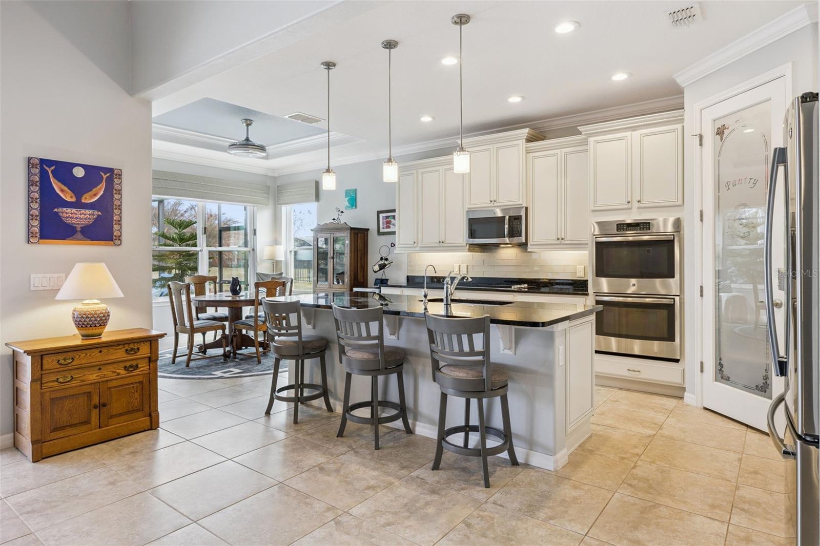 Image 12 of 75 For 812 San Raphael Street