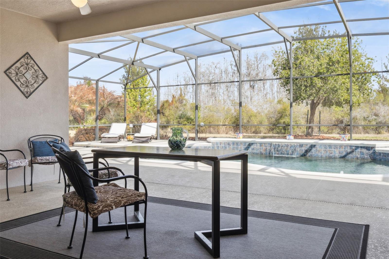 Image 29 of 75 For 812 San Raphael Street