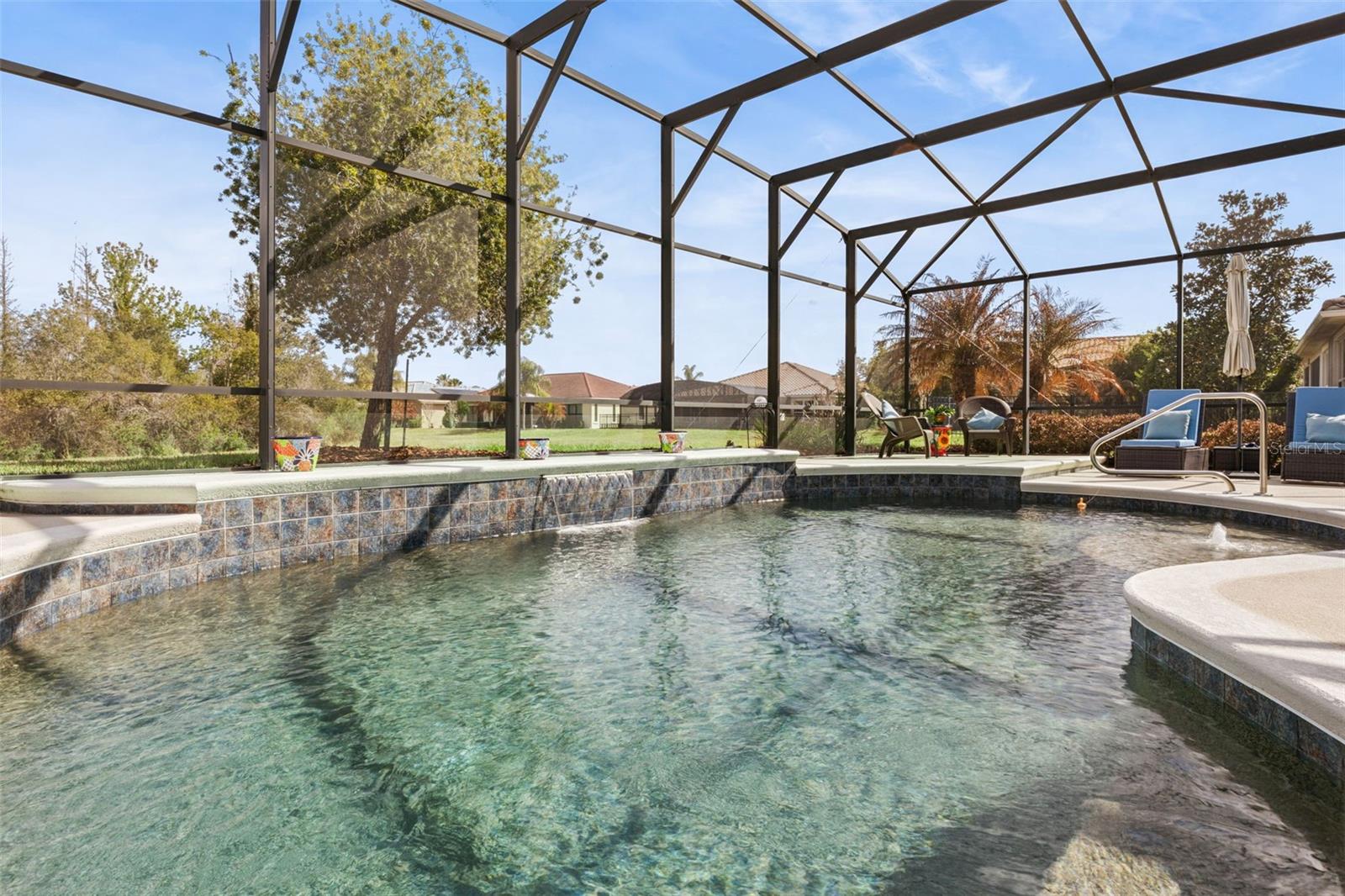 Image 33 of 75 For 812 San Raphael Street