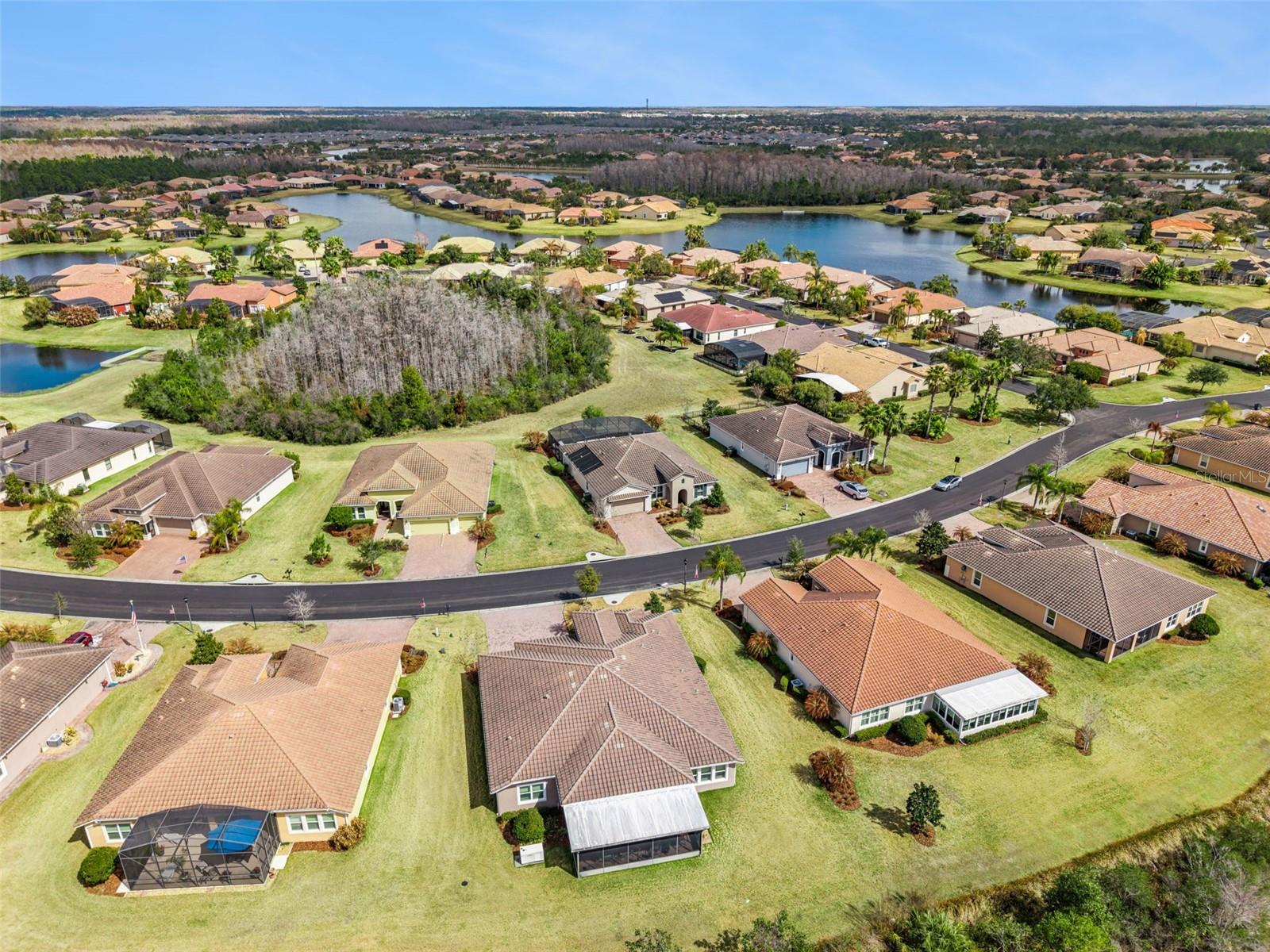 Image 37 of 75 For 812 San Raphael Street