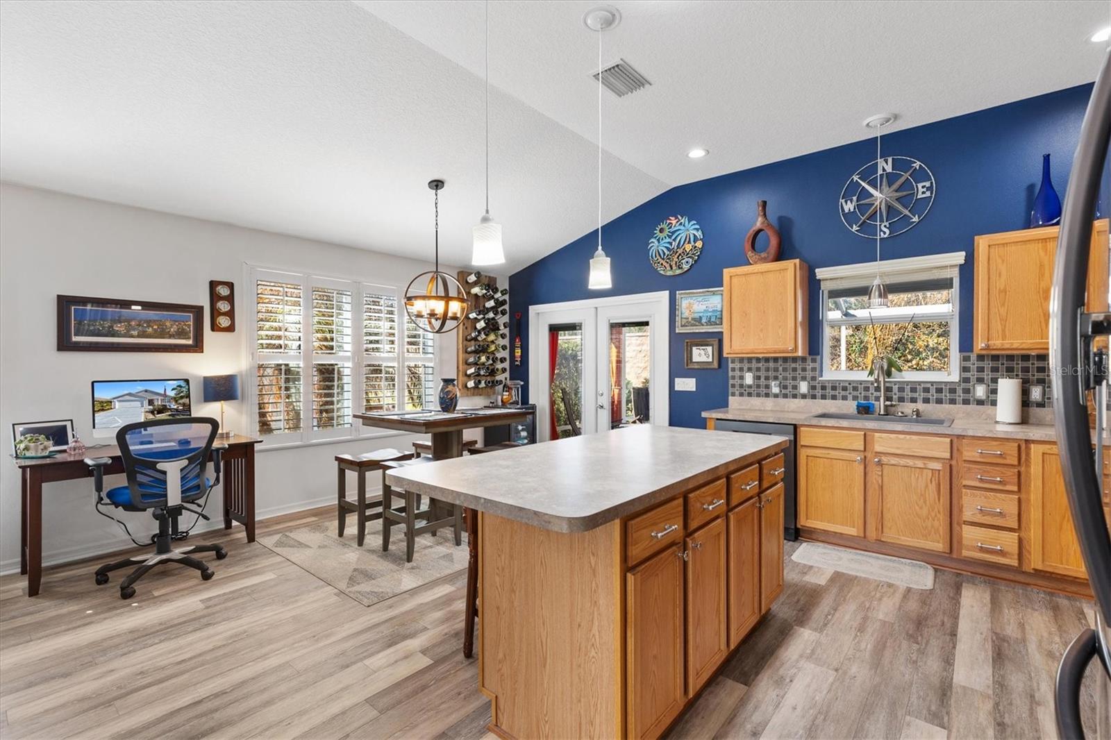 Image 10 of 39 For 3768 Infinity Run