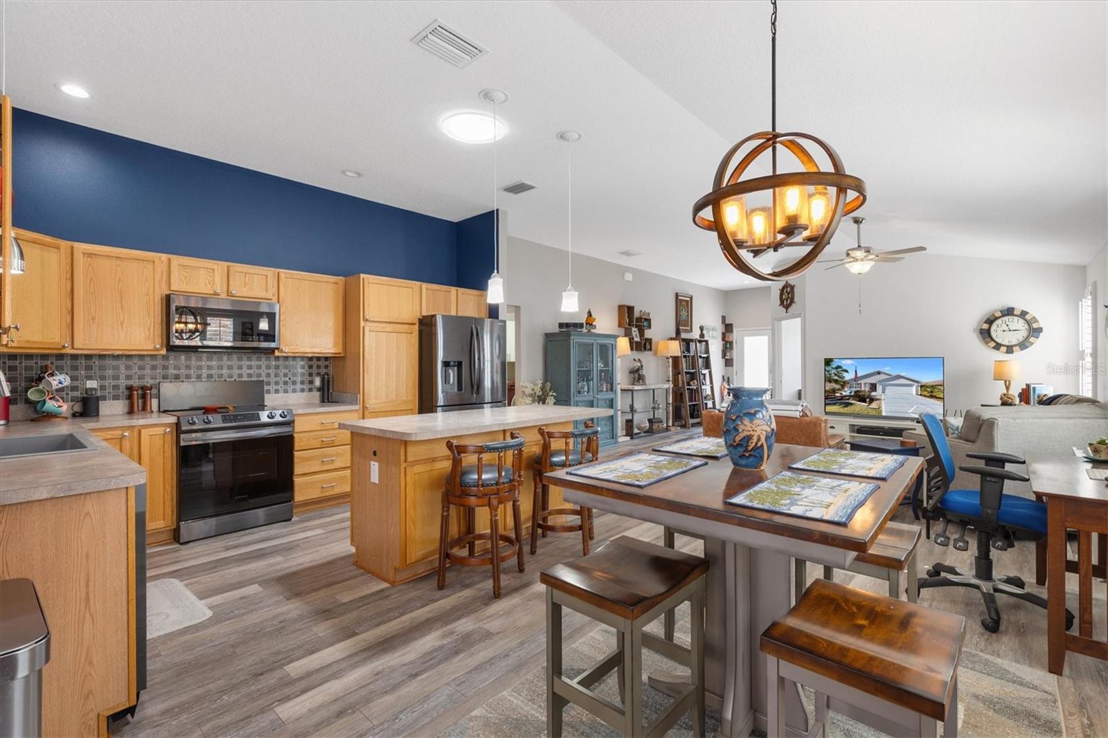 Image 13 of 39 For 3768 Infinity Run