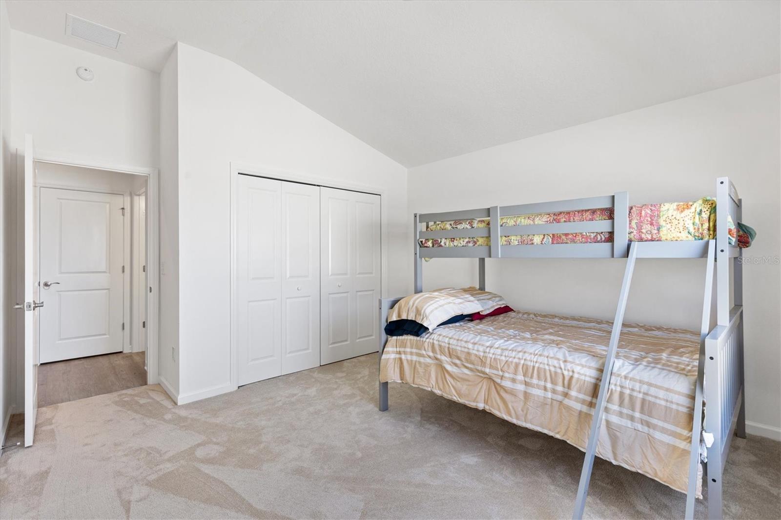 Image 19 of 32 For 835 Conroe Street