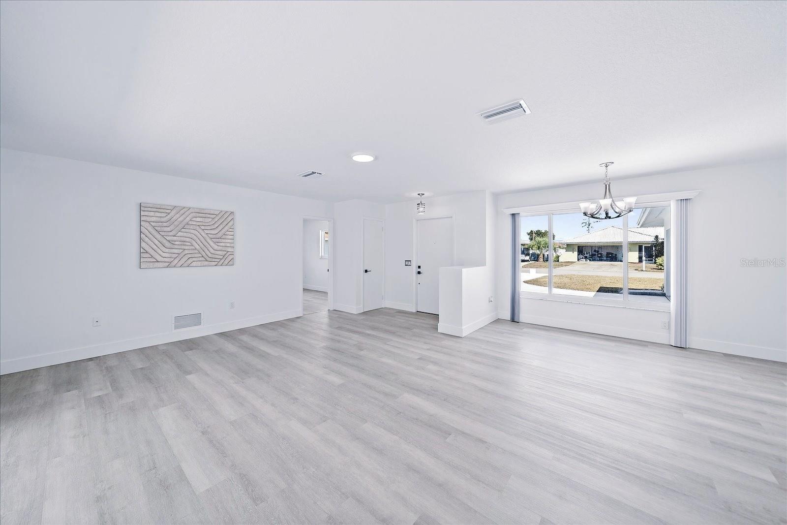 Image 11 of 36 For 2210 Blackwood Drive