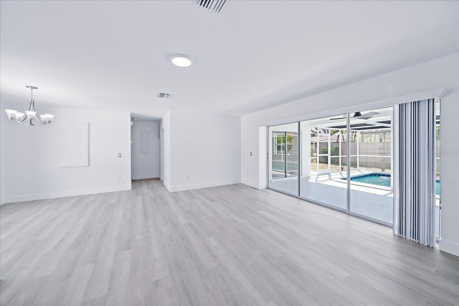 Image 9 of 36 For 2210 Blackwood Drive