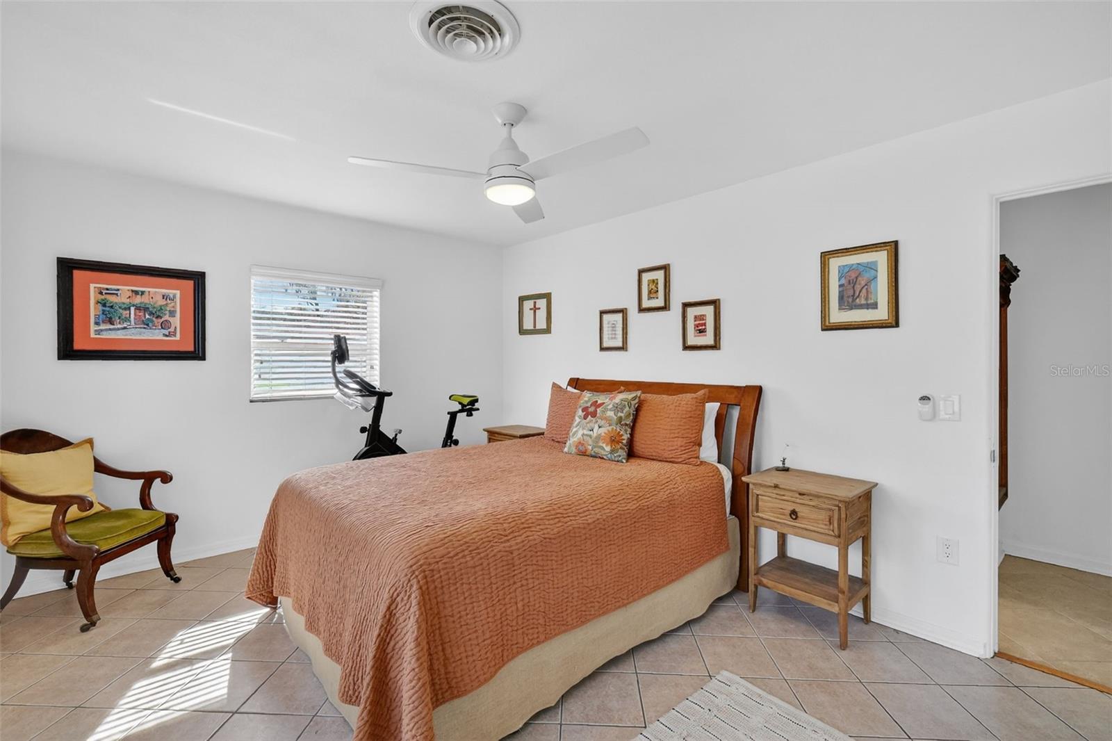 Image 30 of 60 For 33225 Lakeshore Drive