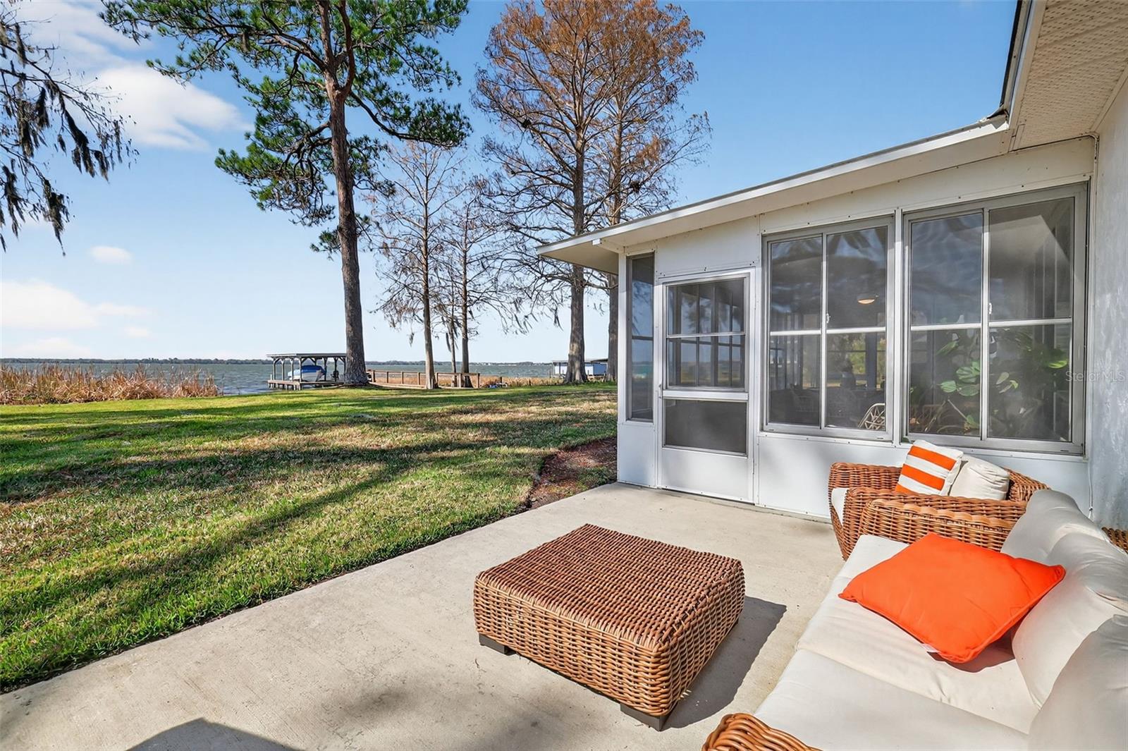 Image 39 of 60 For 33225 Lakeshore Drive