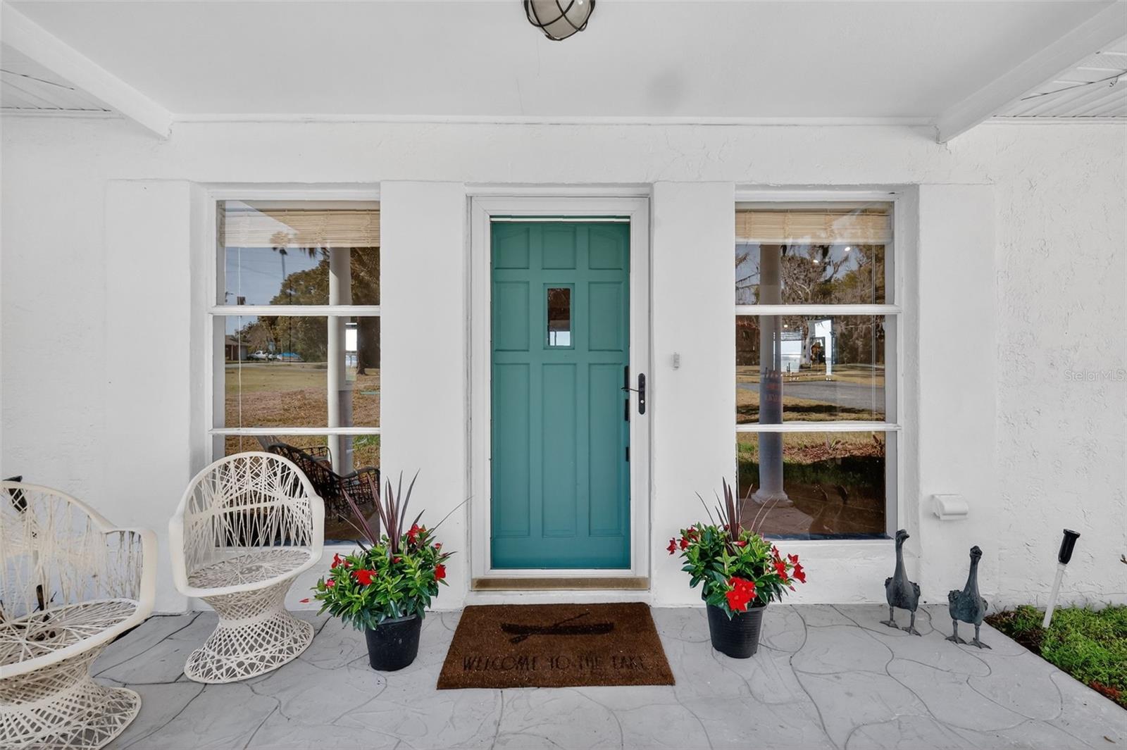 Image 9 of 60 For 33225 Lakeshore Drive