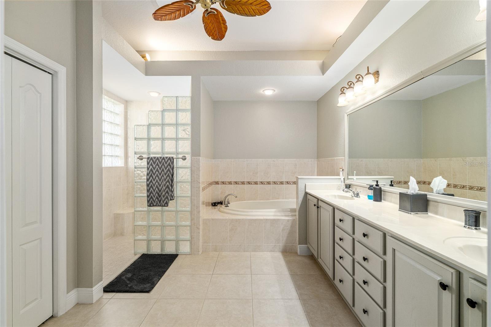 Image 33 of 75 For 8645 177th Grassmere Street