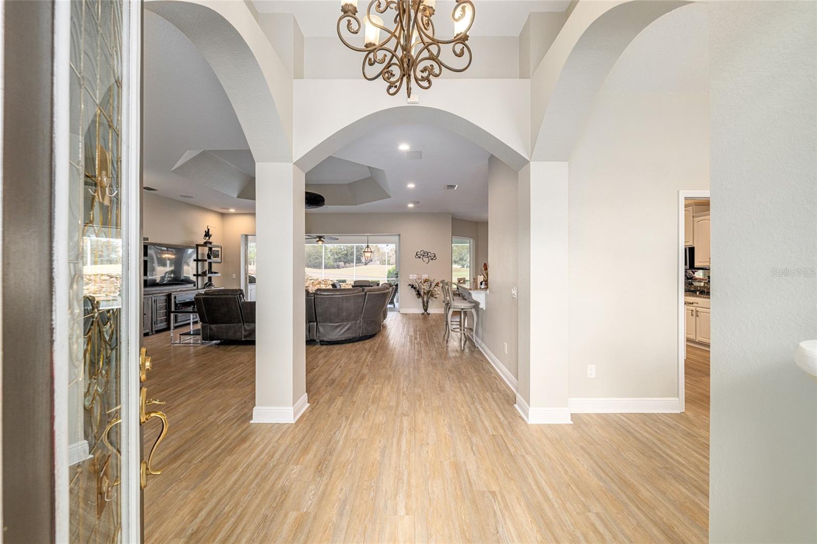 Image 6 of 75 For 8645 177th Grassmere Street