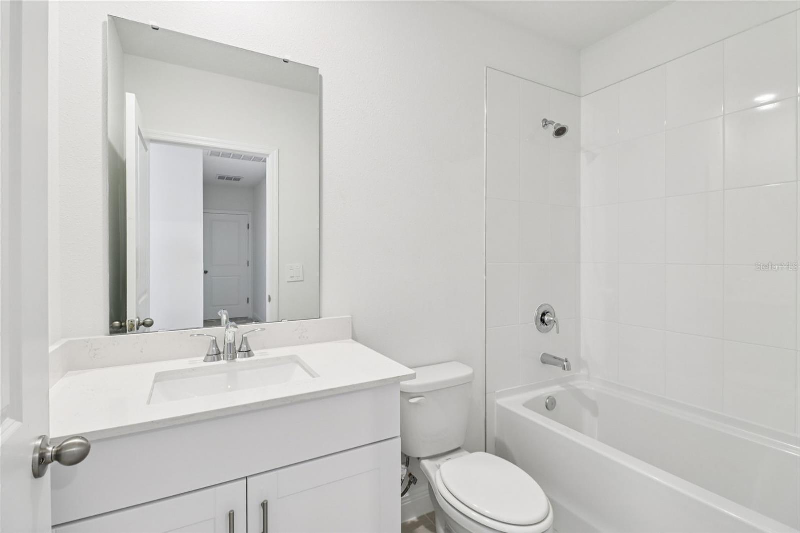 Image 19 of 25 For 875 Sunshower Drive