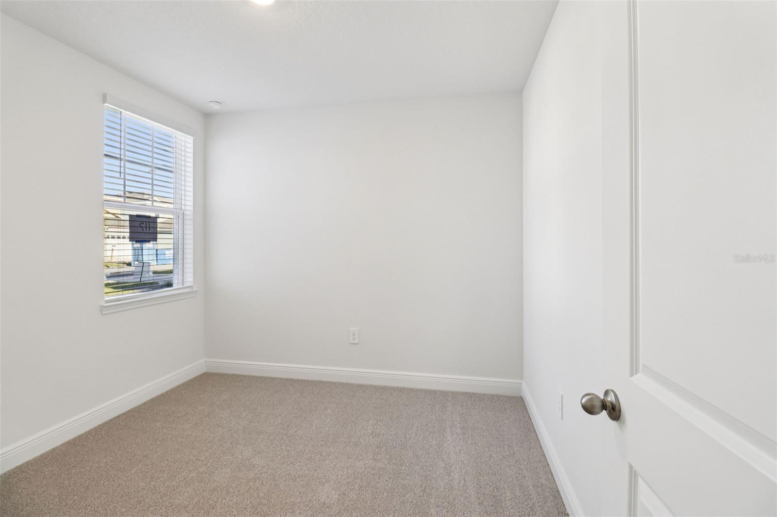 Image 20 of 25 For 875 Sunshower Drive