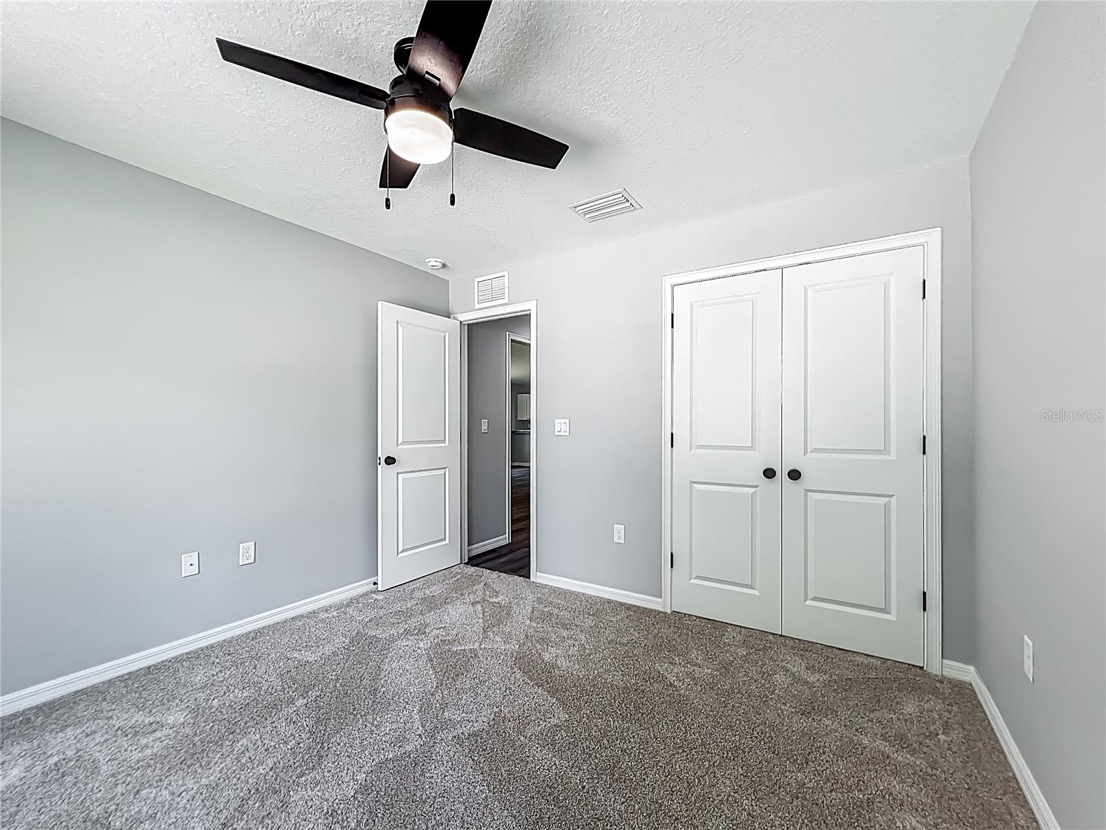 Image 29 of 47 For 919 Cr 482c  