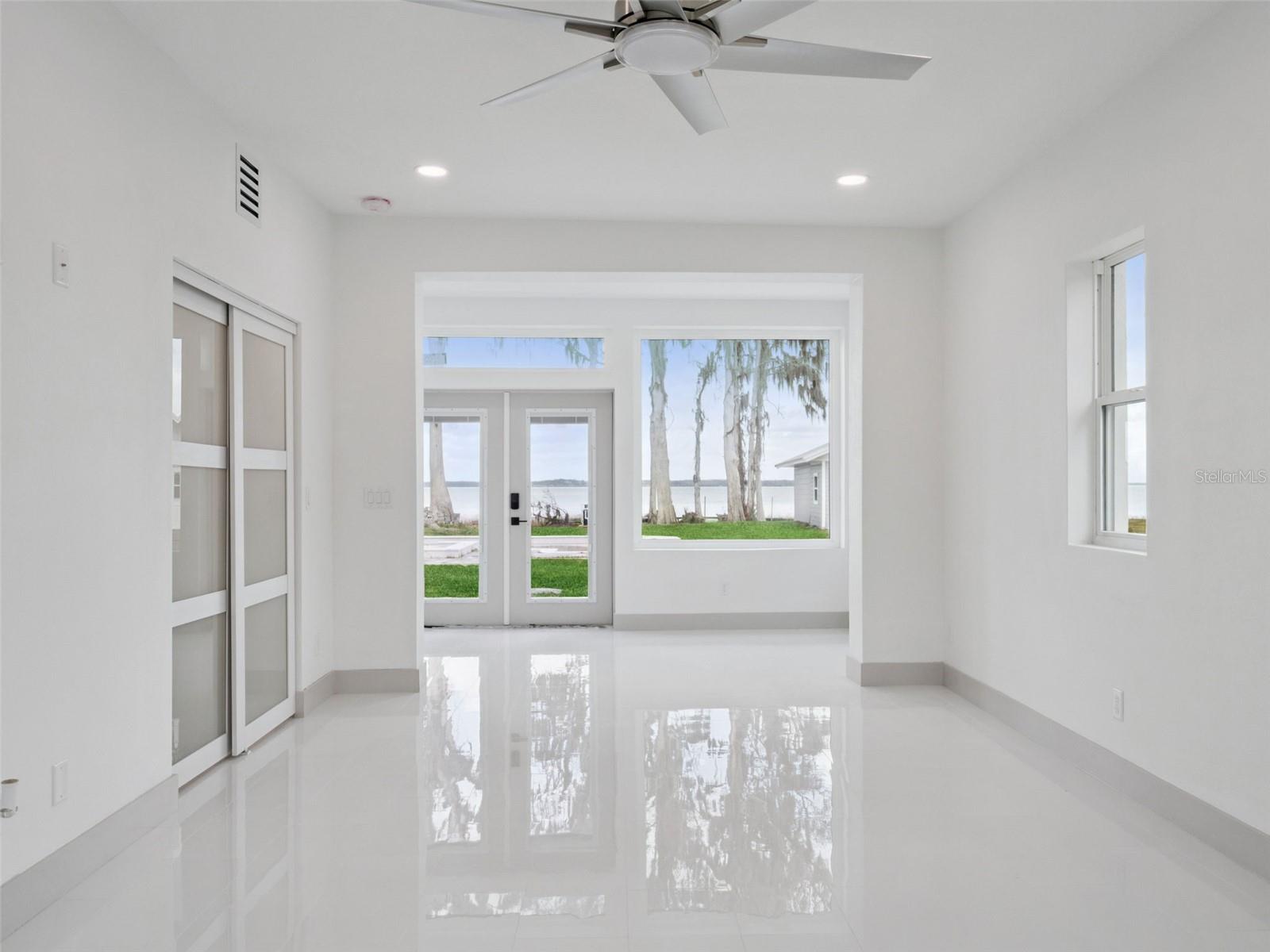 Image 22 of 39 For 28055 Leuty Road