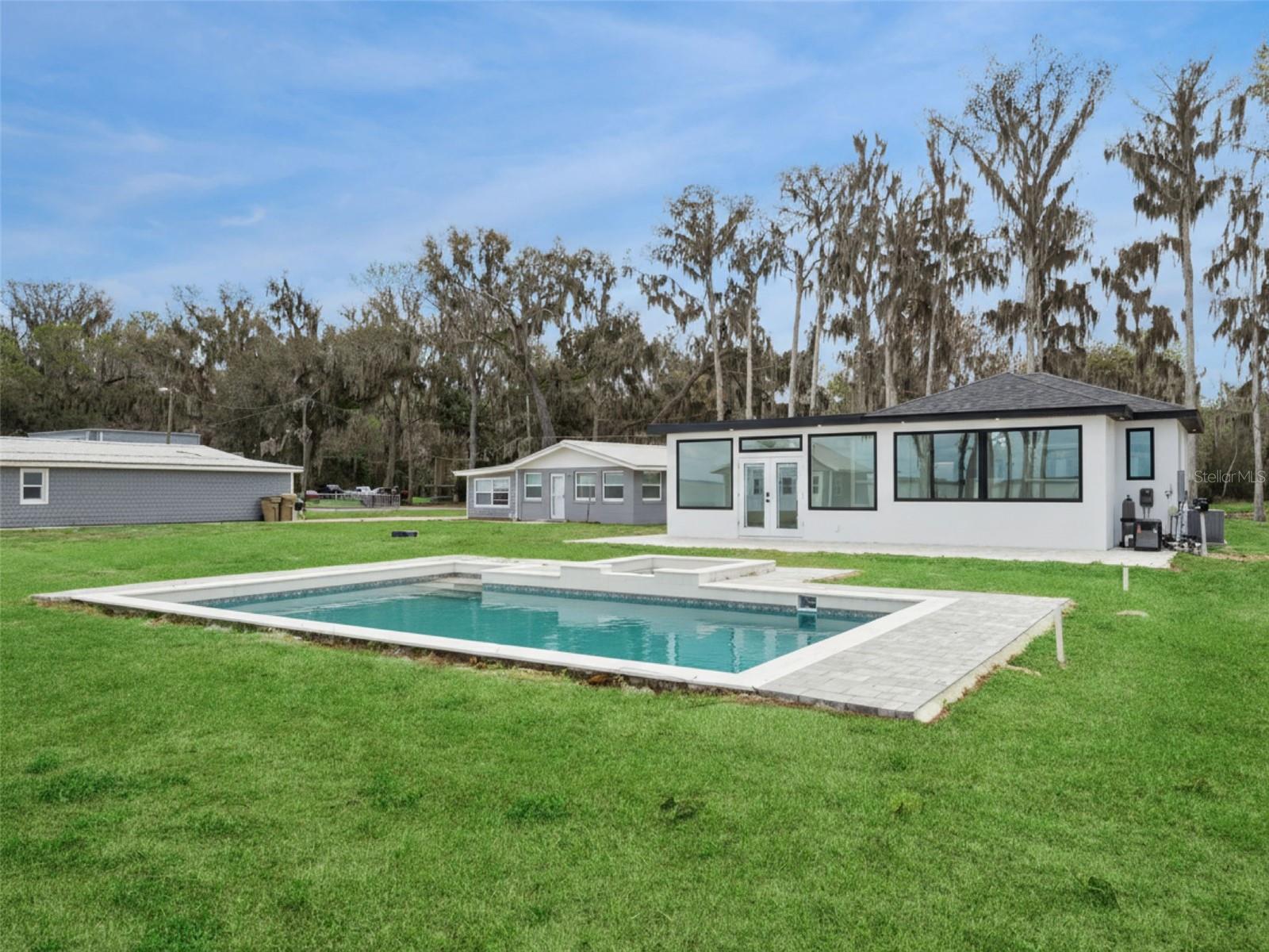 Image 39 of 39 For 28055 Leuty Road