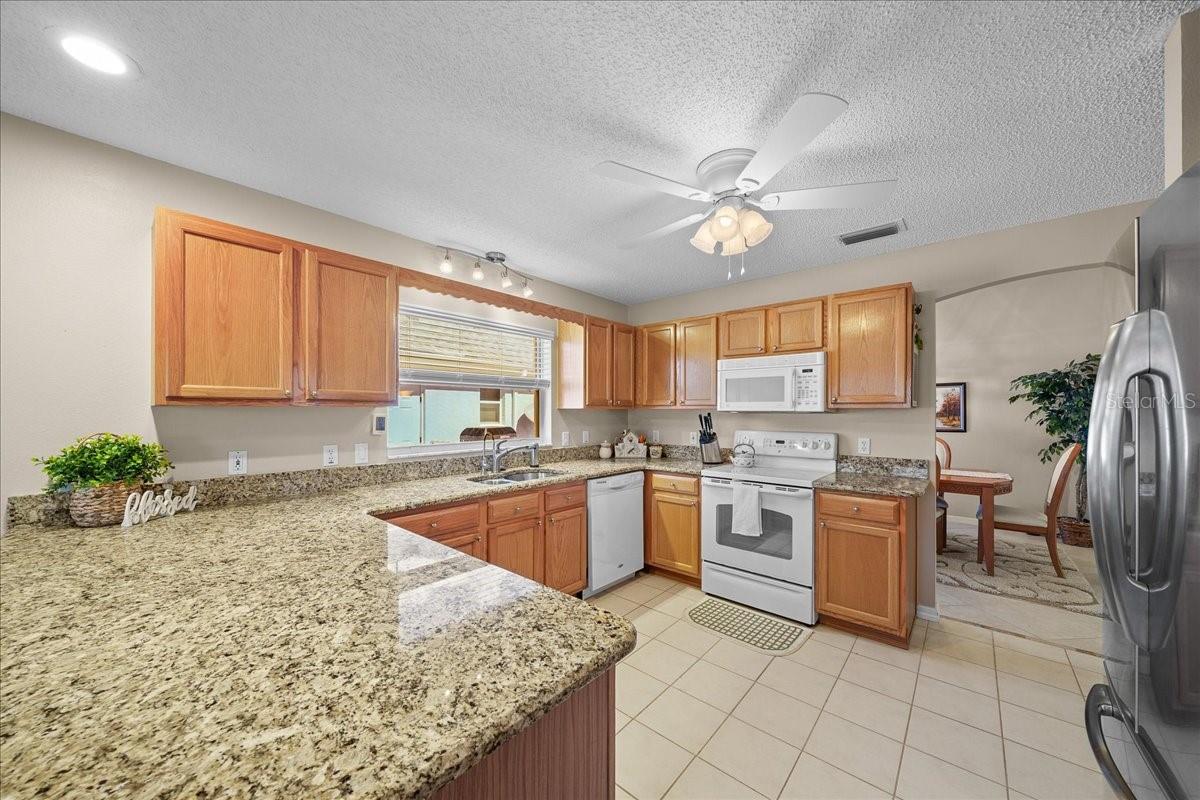 Image 17 of 77 For 821 San Salvador Drive