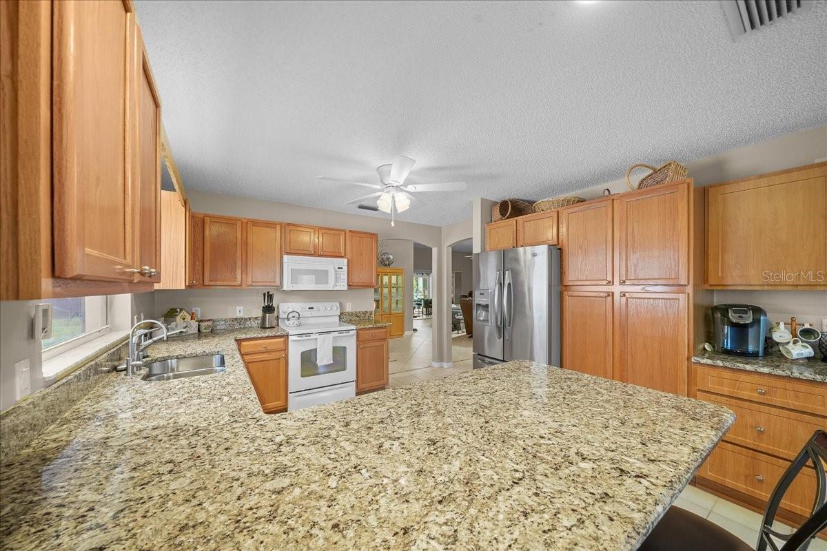 Image 18 of 77 For 821 San Salvador Drive