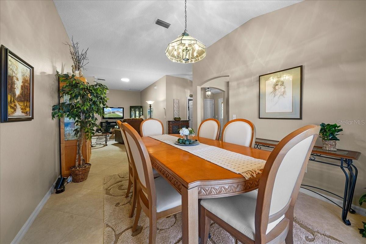 Image 25 of 77 For 821 San Salvador Drive