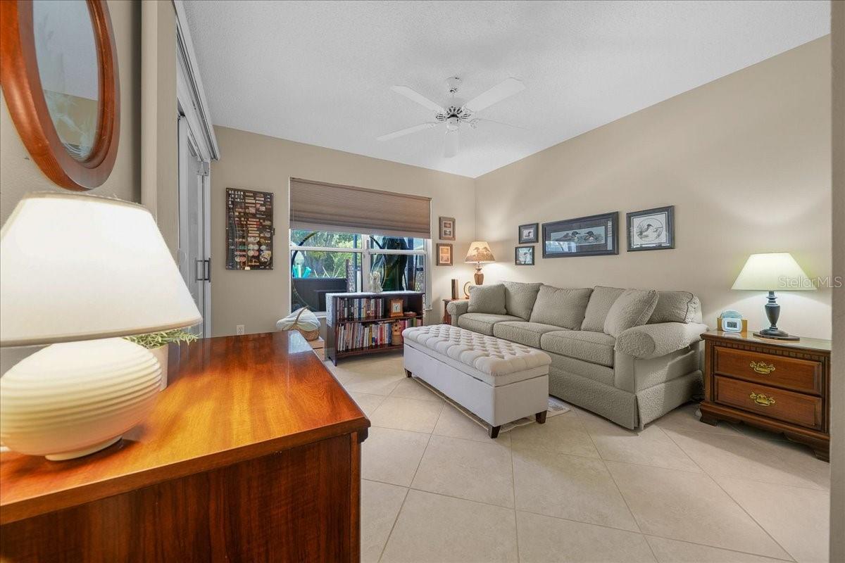 Image 47 of 77 For 821 San Salvador Drive