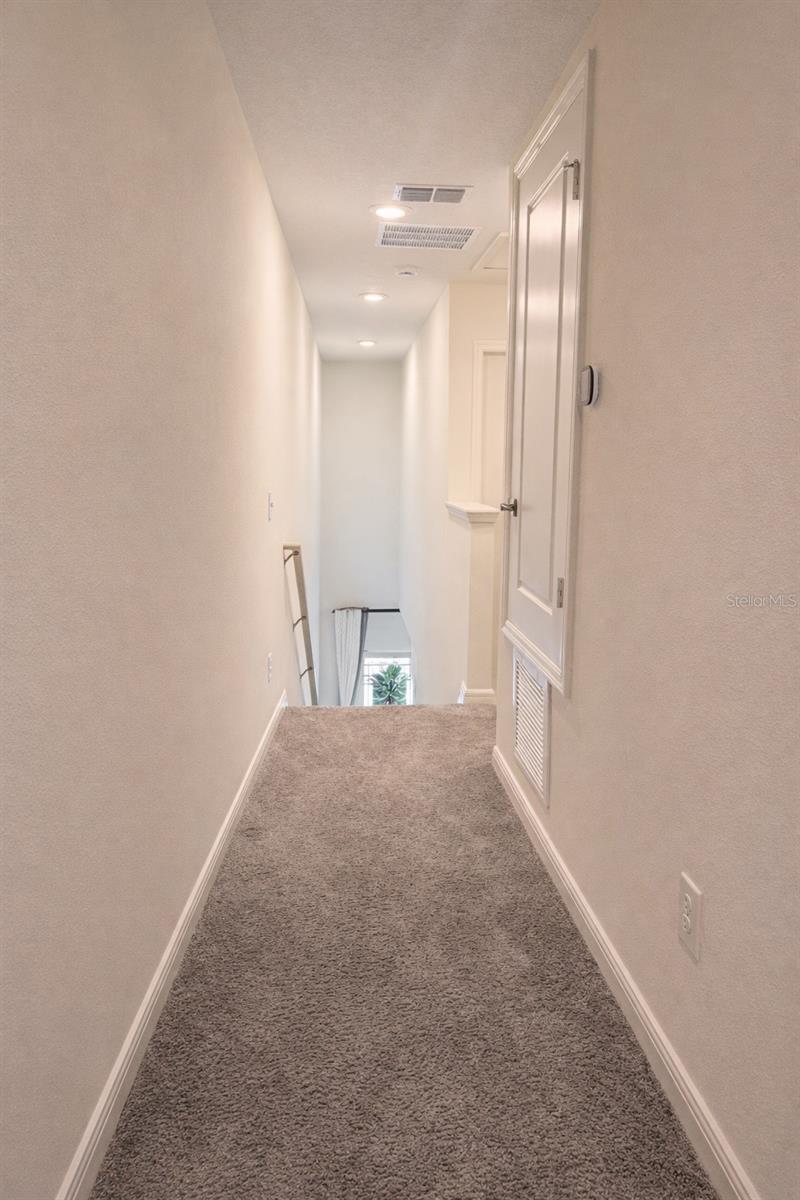 Image 8 of 18 For 1536 Mirabella Circle 1536