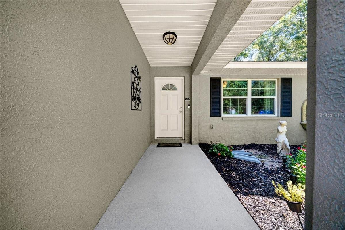 Image 2 of 40 For 543 Rooks Avenue