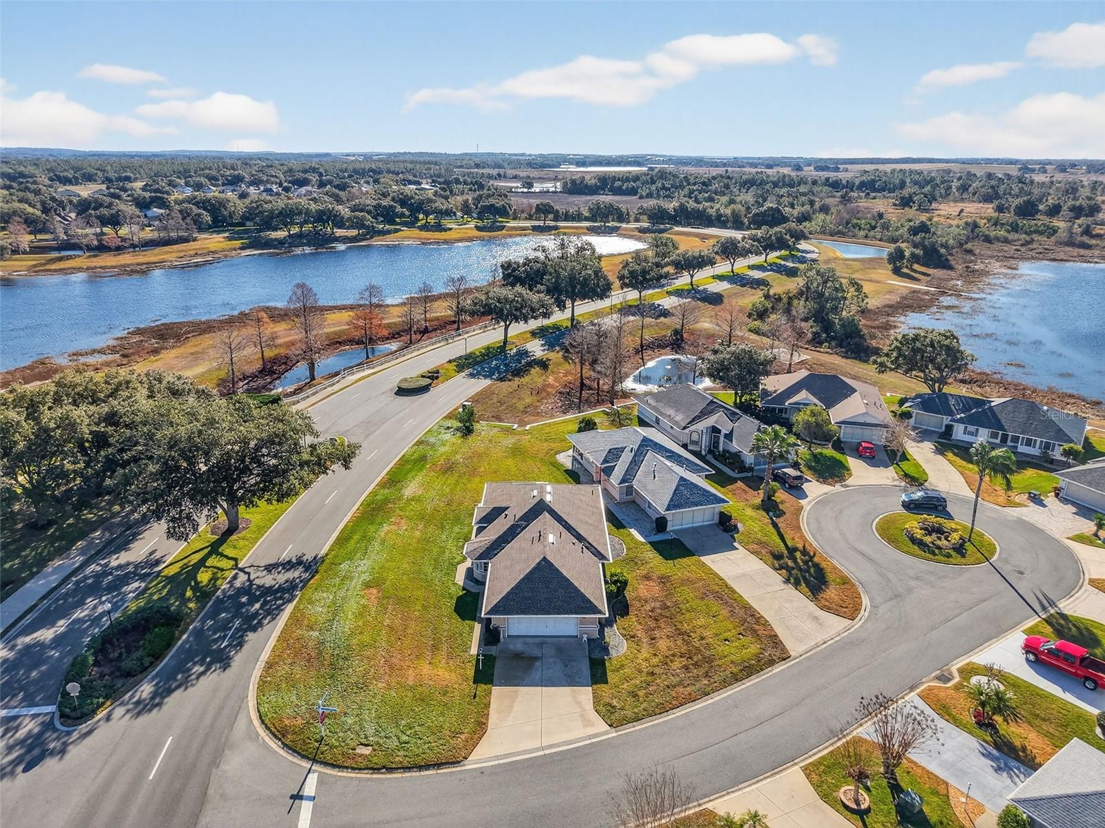 Image 45 of 68 For 21618 Queen Elizabeth Court