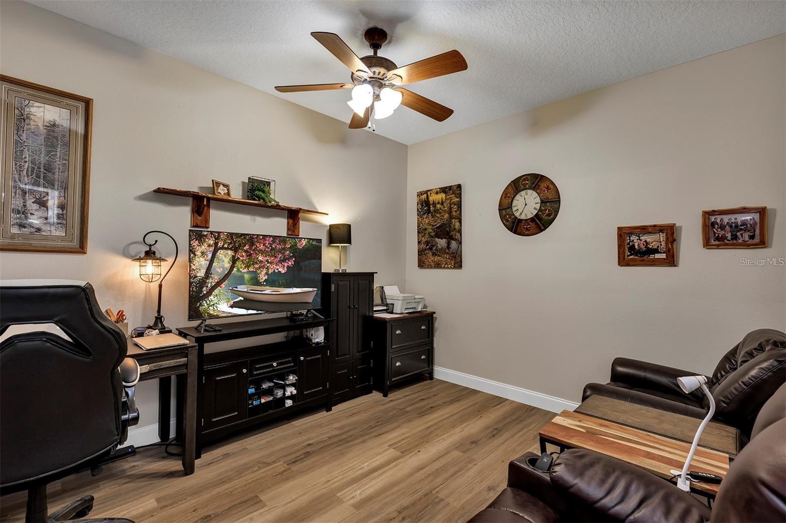 Image 24 of 56 For 3519 Arlington Ridge Boulevard