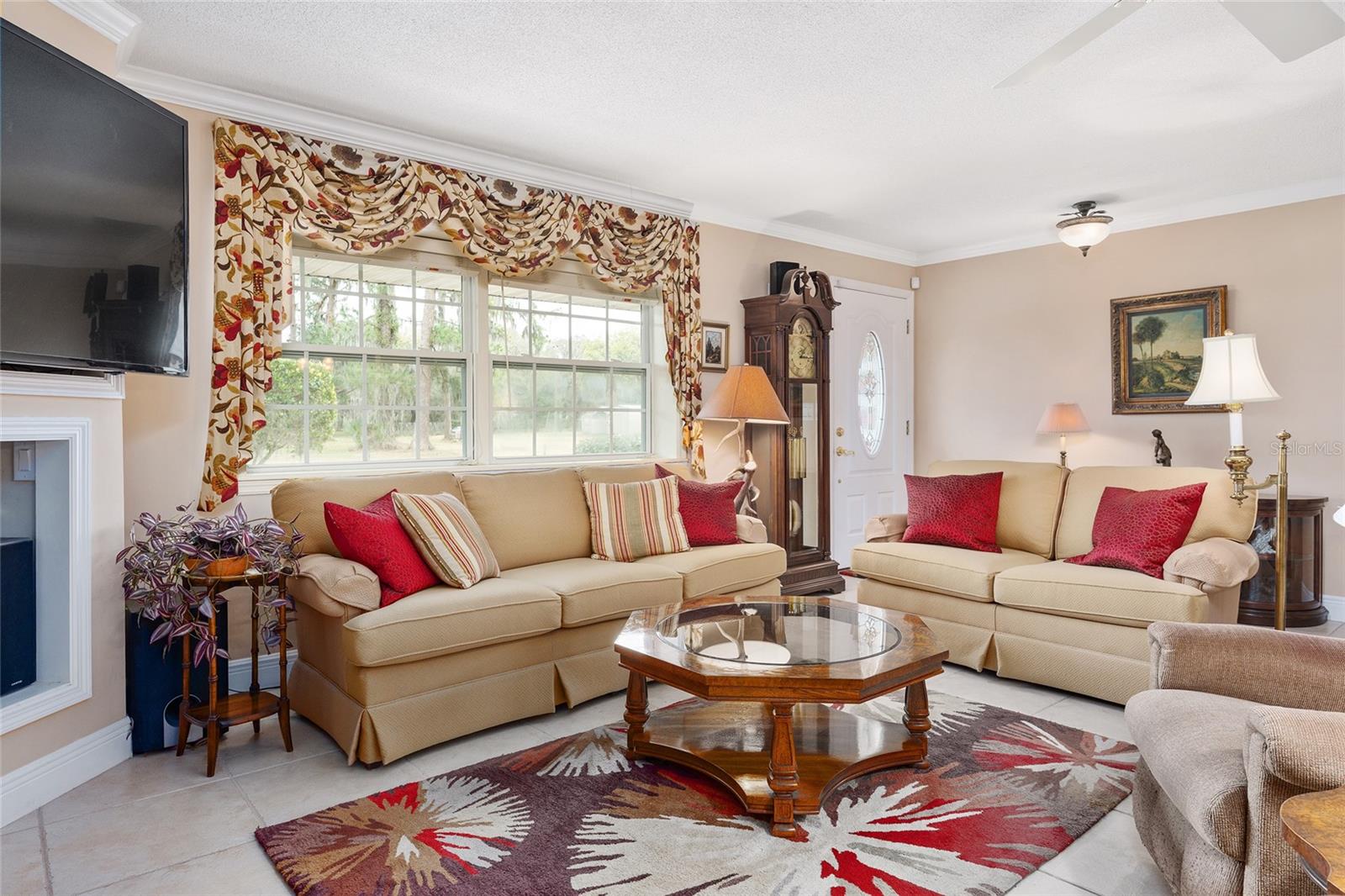 Image 12 of 69 For 98 Mockingbird Lane