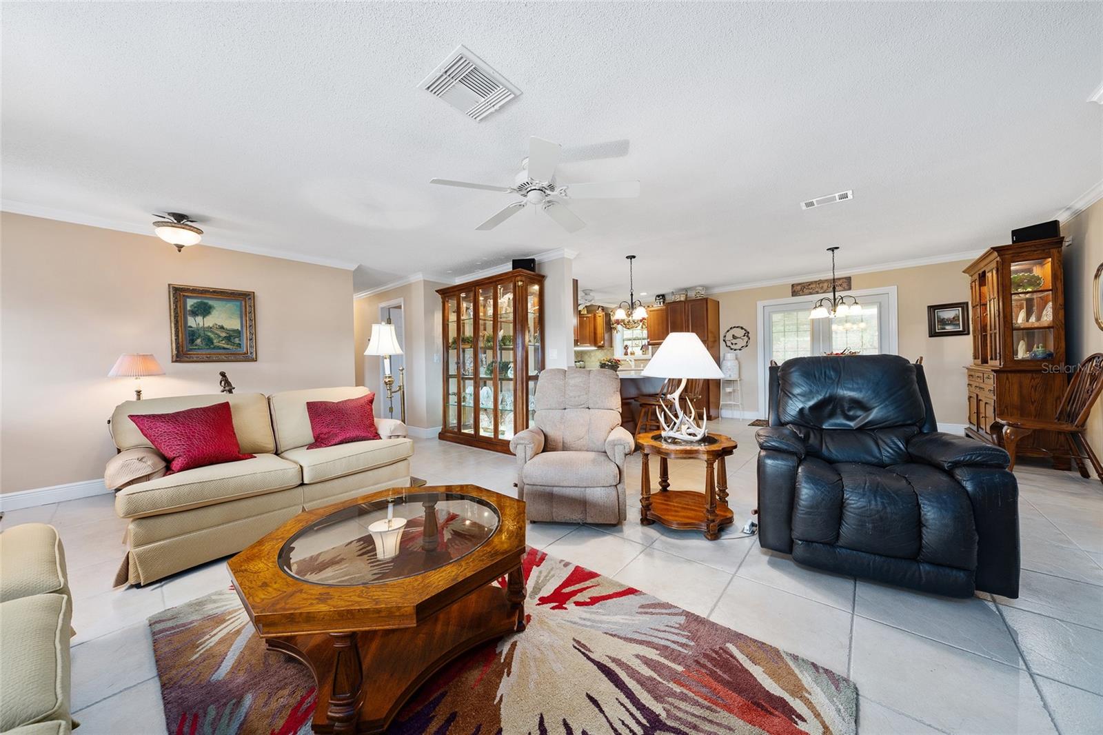 Image 13 of 69 For 98 Mockingbird Lane