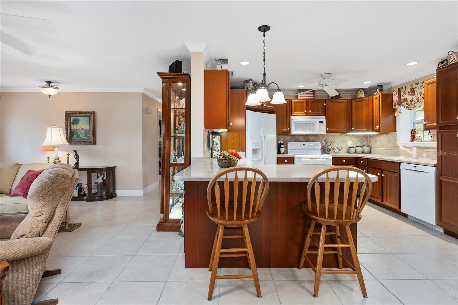 Image 14 of 69 For 98 Mockingbird Lane