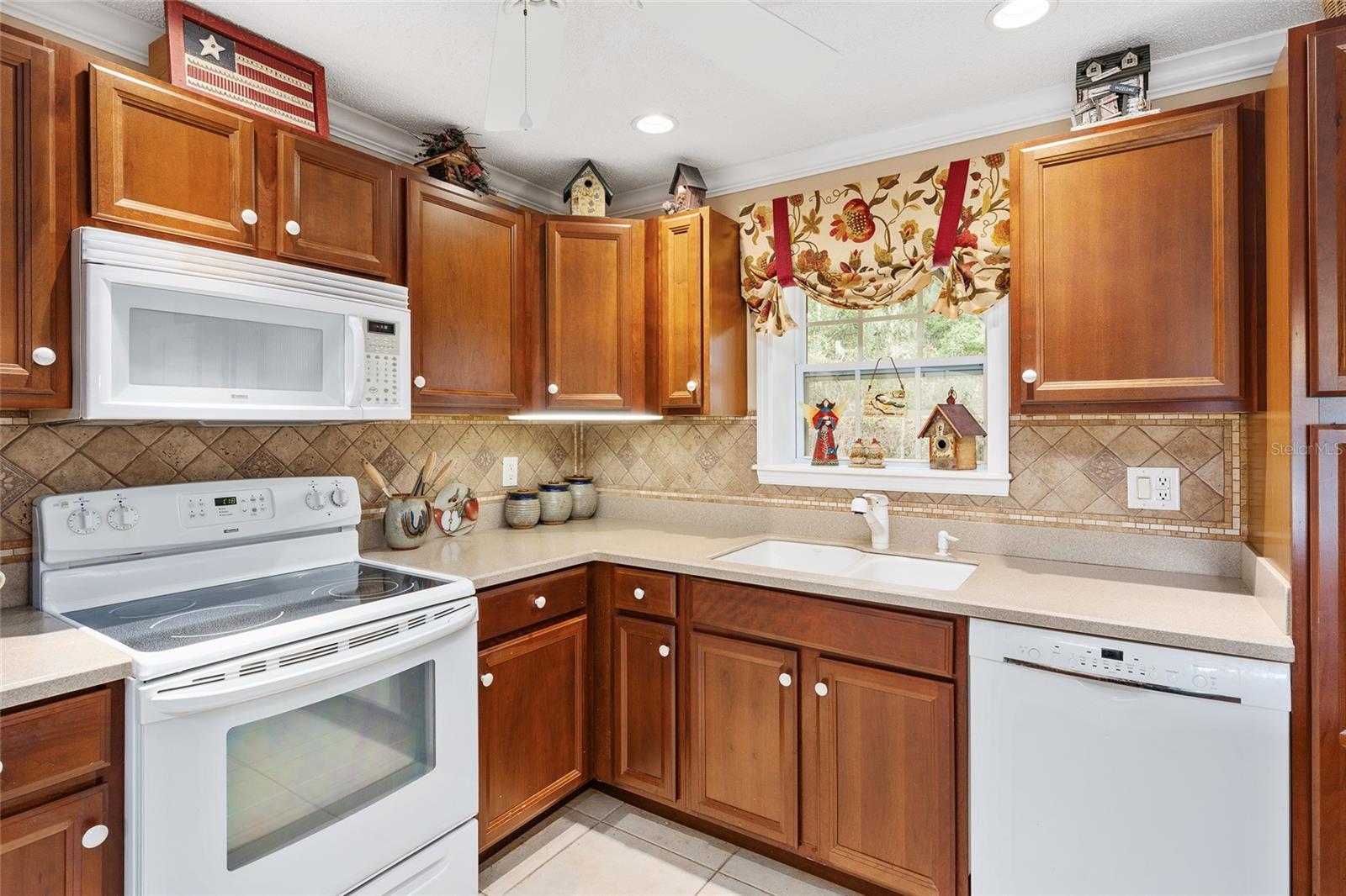 Image 24 of 69 For 98 Mockingbird Lane