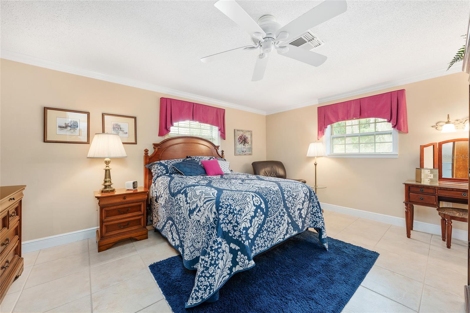 Image 38 of 69 For 98 Mockingbird Lane