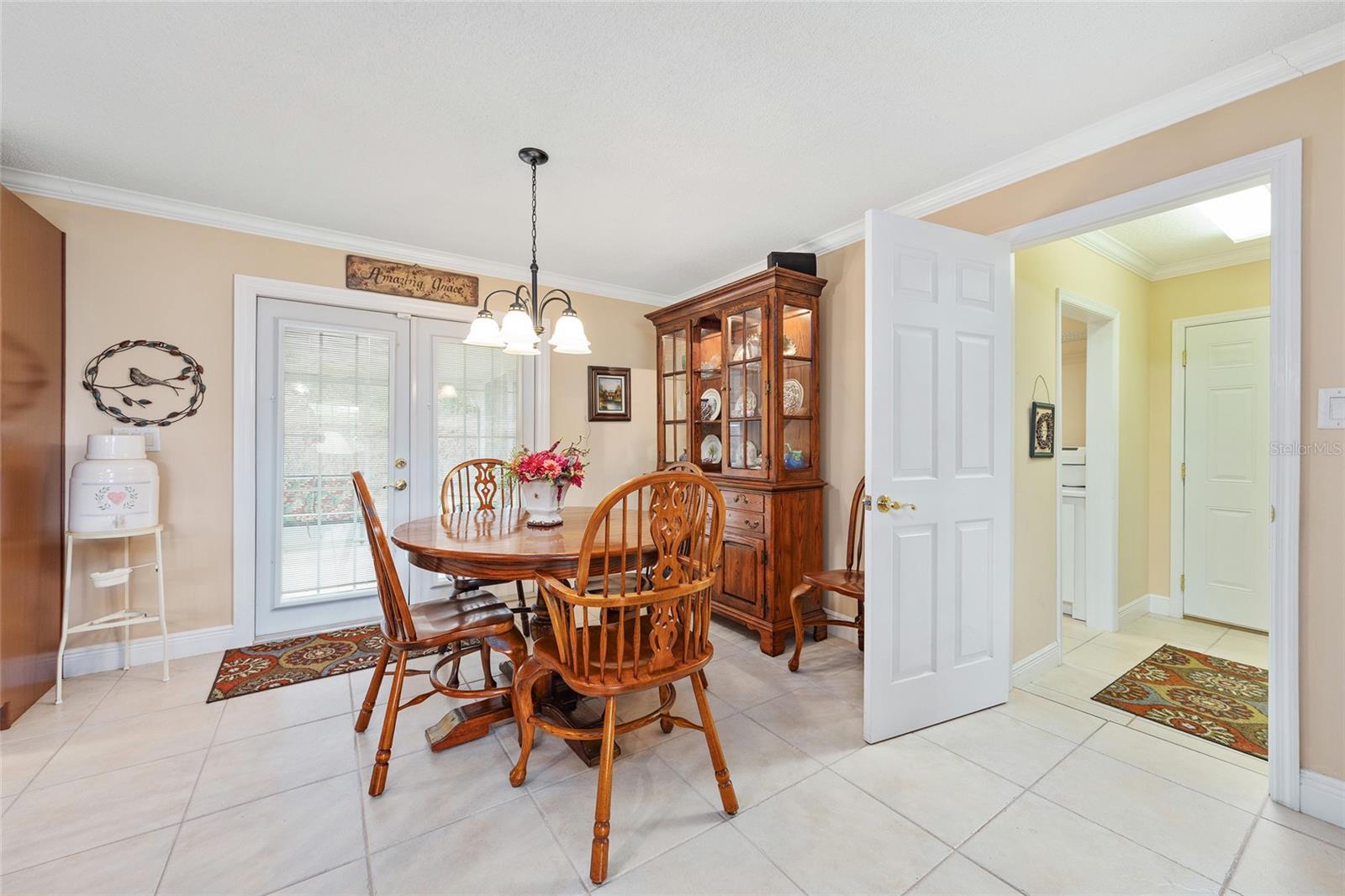 Image 47 of 69 For 98 Mockingbird Lane