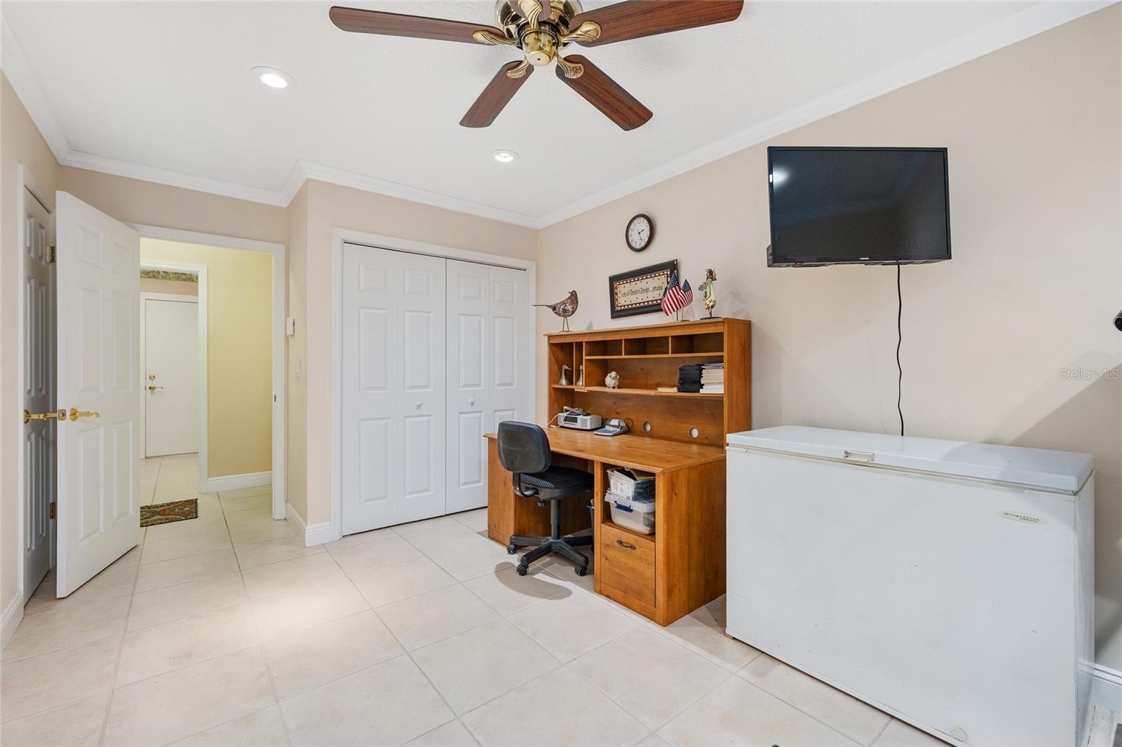 Image 53 of 69 For 98 Mockingbird Lane