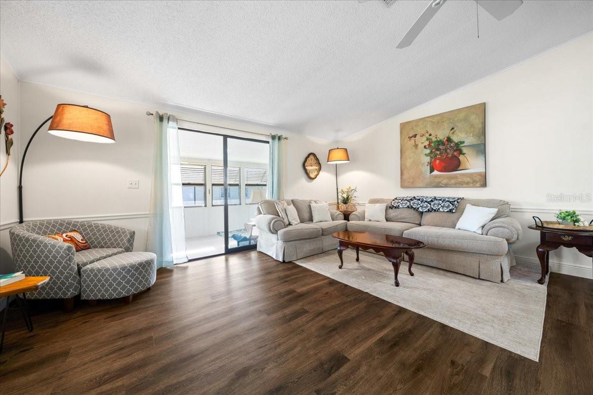 Image 15 of 58 For 1840 Schwartz Boulevard