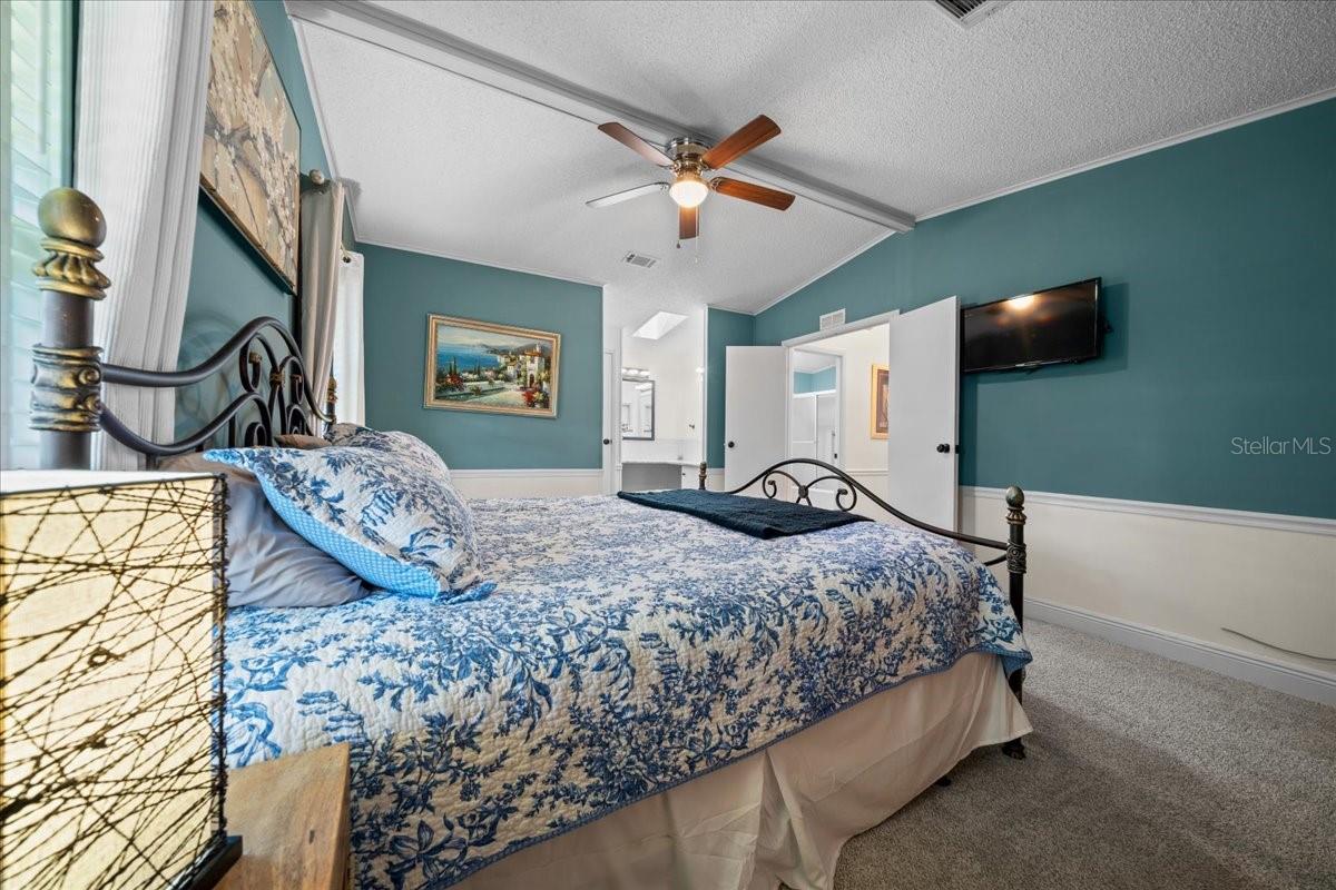 Image 23 of 58 For 1840 Schwartz Boulevard