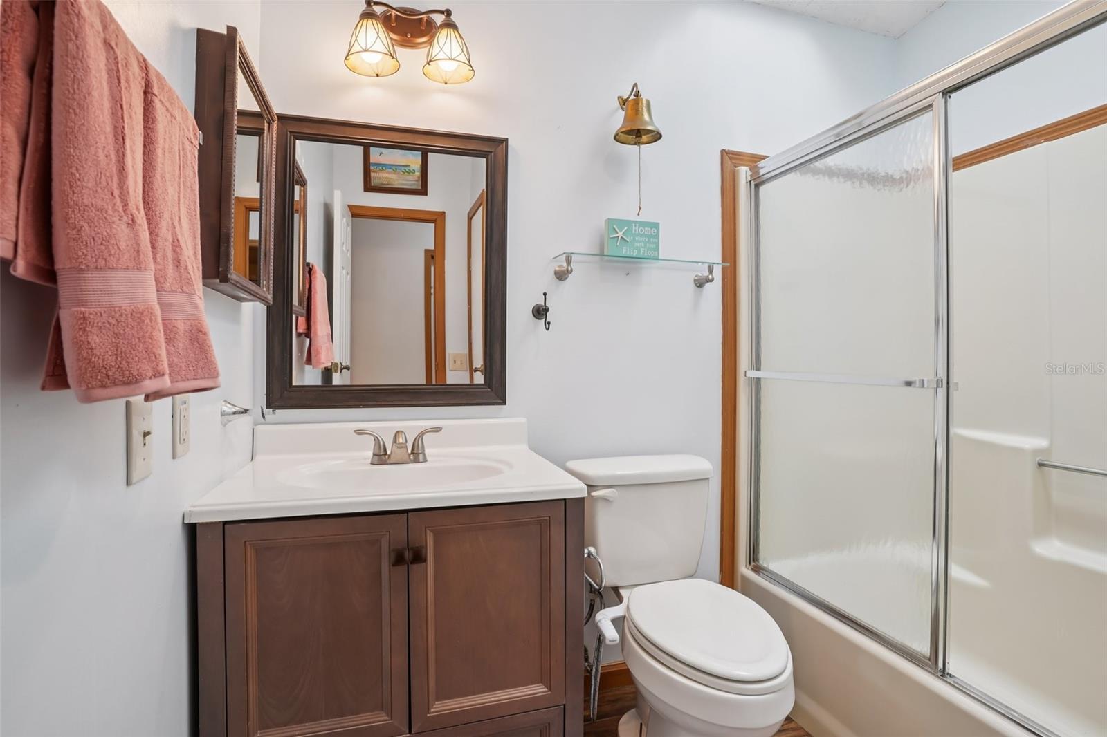 Image 26 of 46 For 1833 Schwartz Boulevard