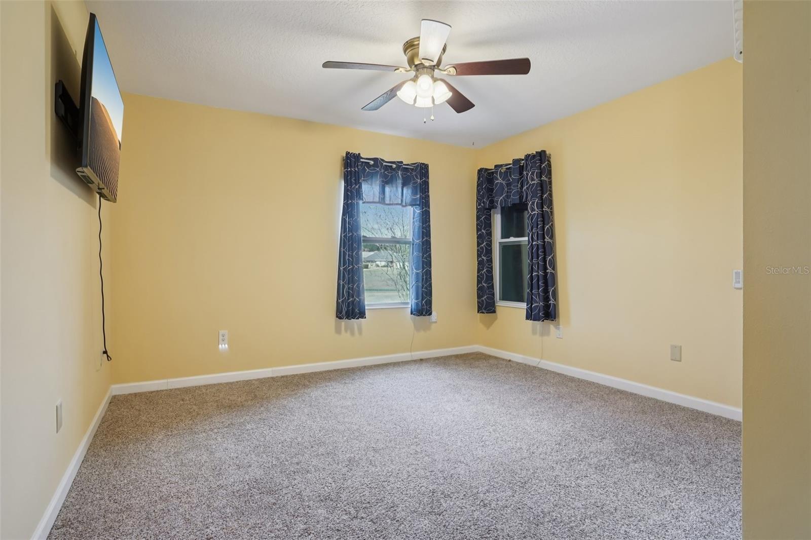 Image 31 of 46 For 1833 Schwartz Boulevard