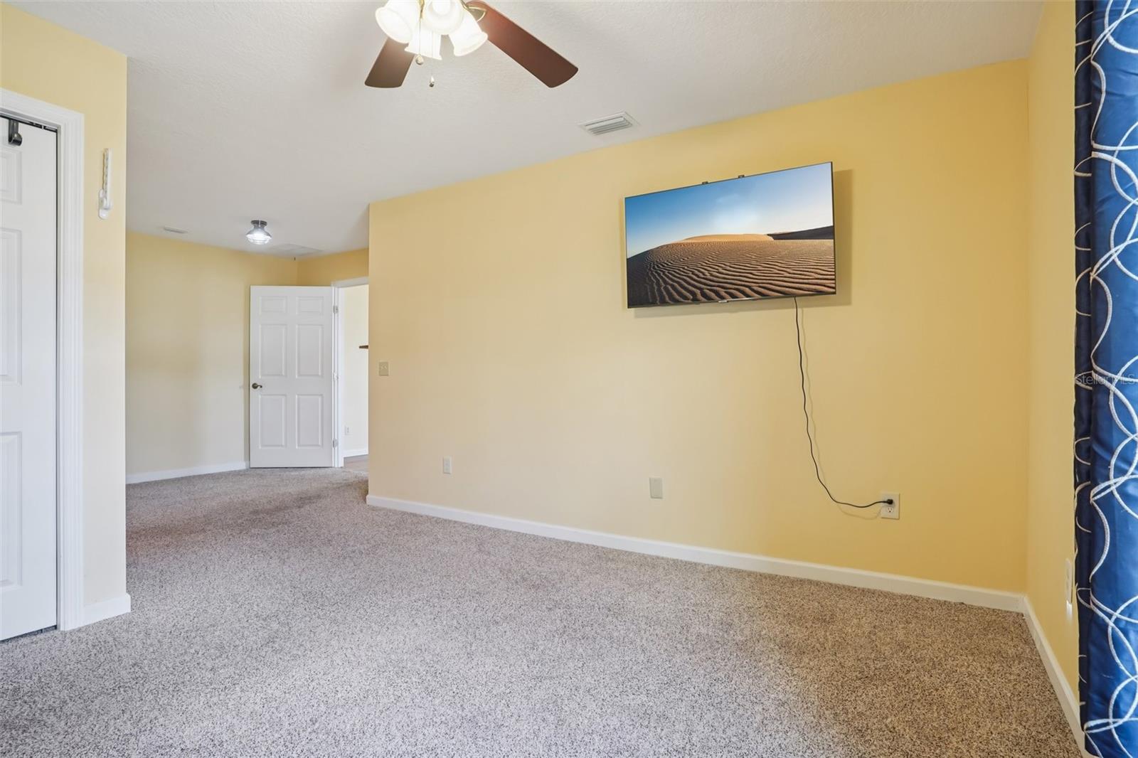 Image 32 of 46 For 1833 Schwartz Boulevard