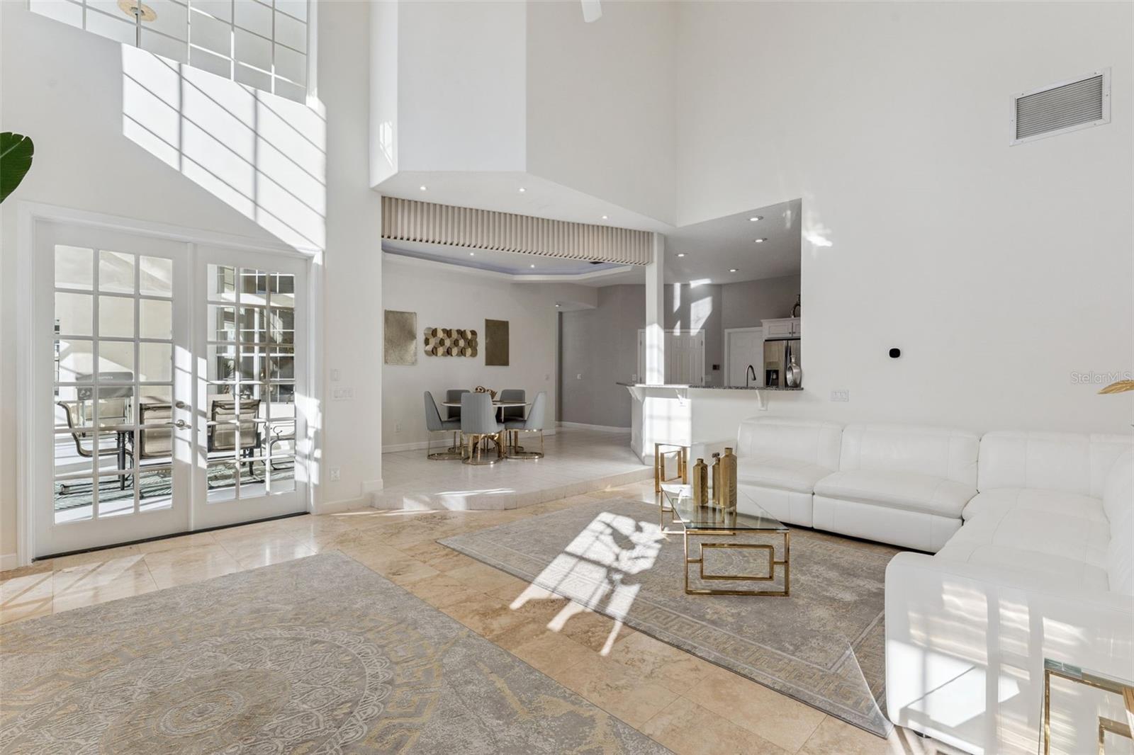 Image 13 of 59 For 9833 Camberley Circle