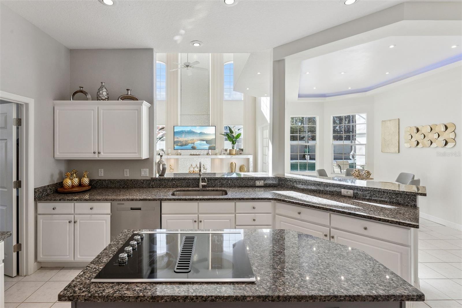 Image 20 of 59 For 9833 Camberley Circle