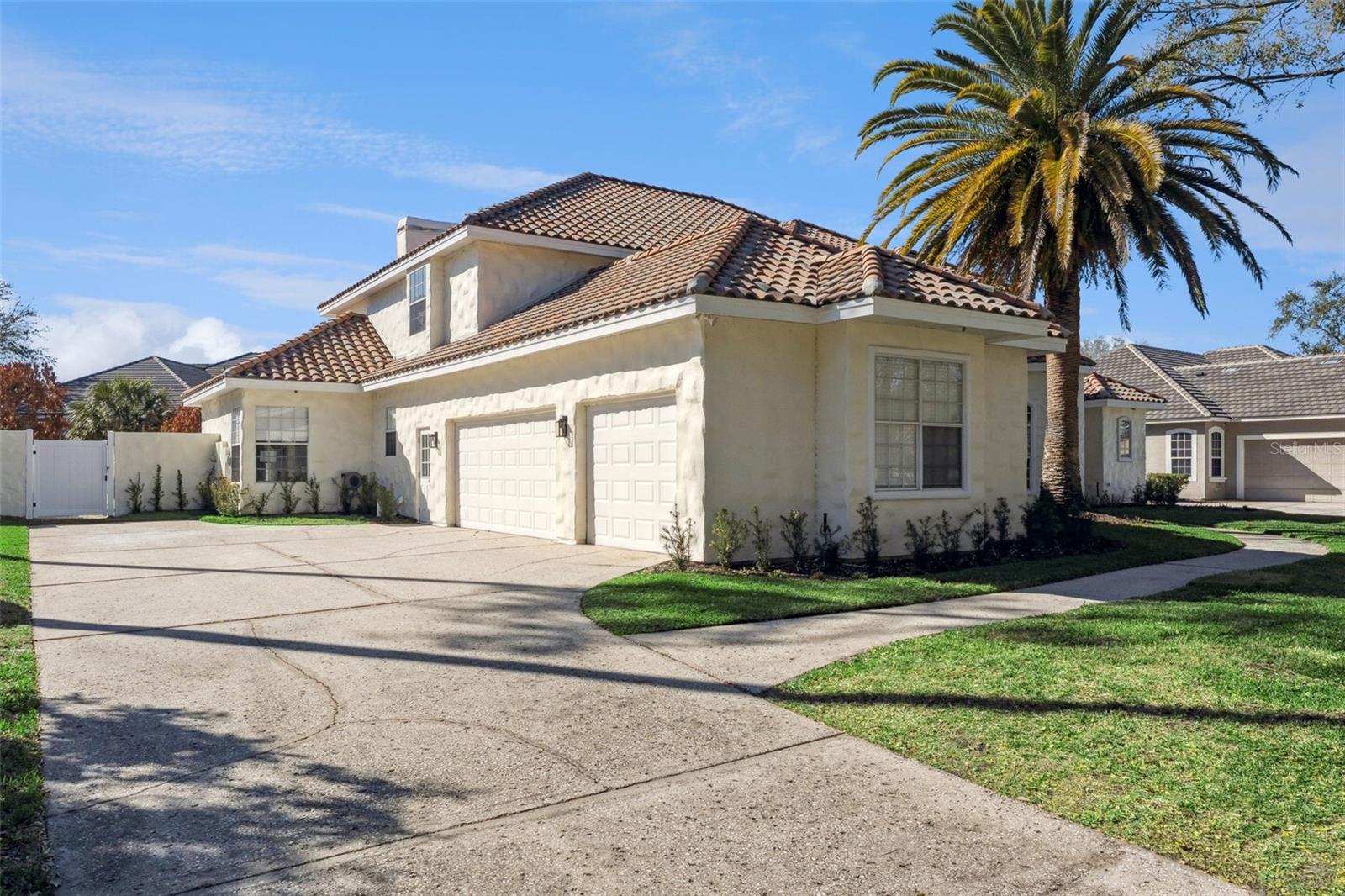 Image 3 of 59 For 9833 Camberley Circle