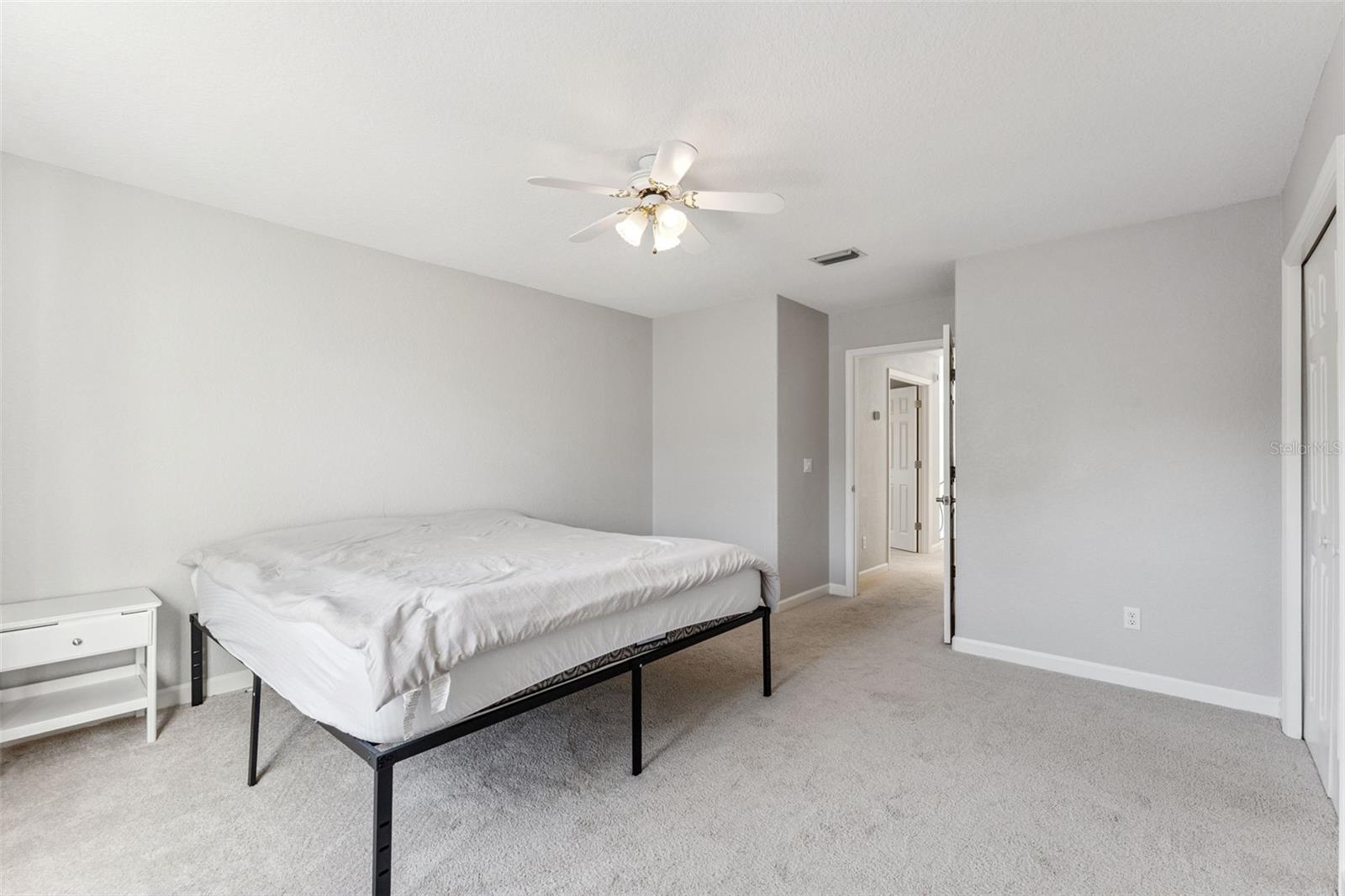 Image 36 of 59 For 9833 Camberley Circle