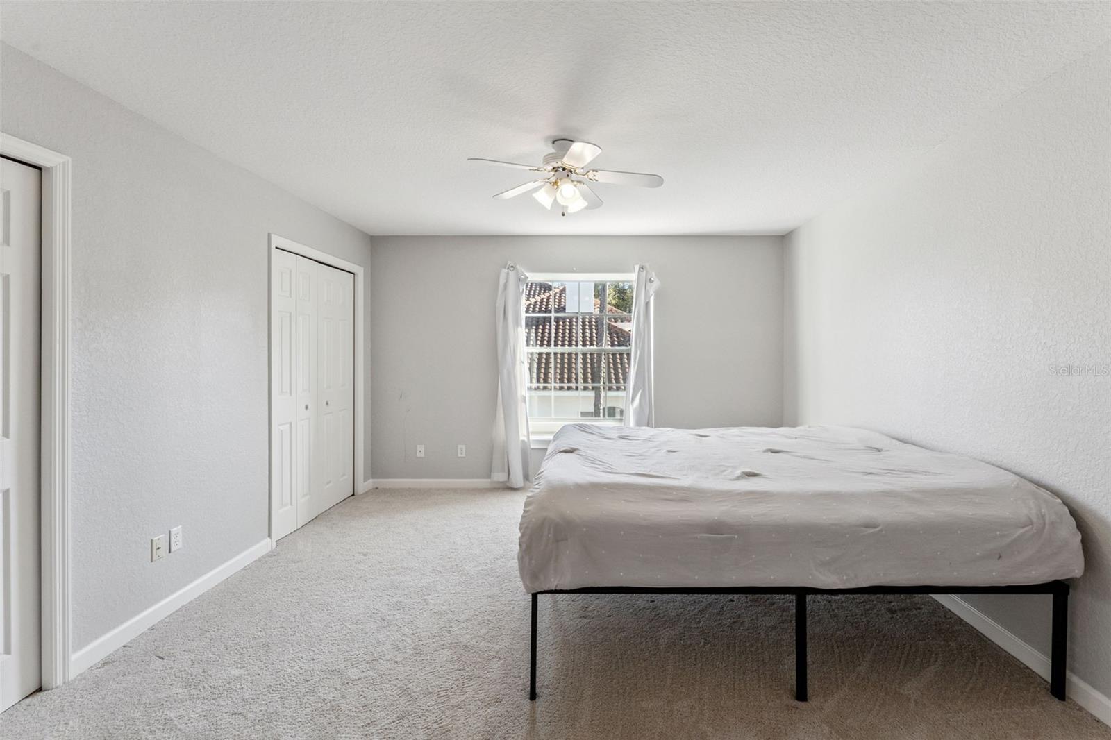 Image 37 of 59 For 9833 Camberley Circle