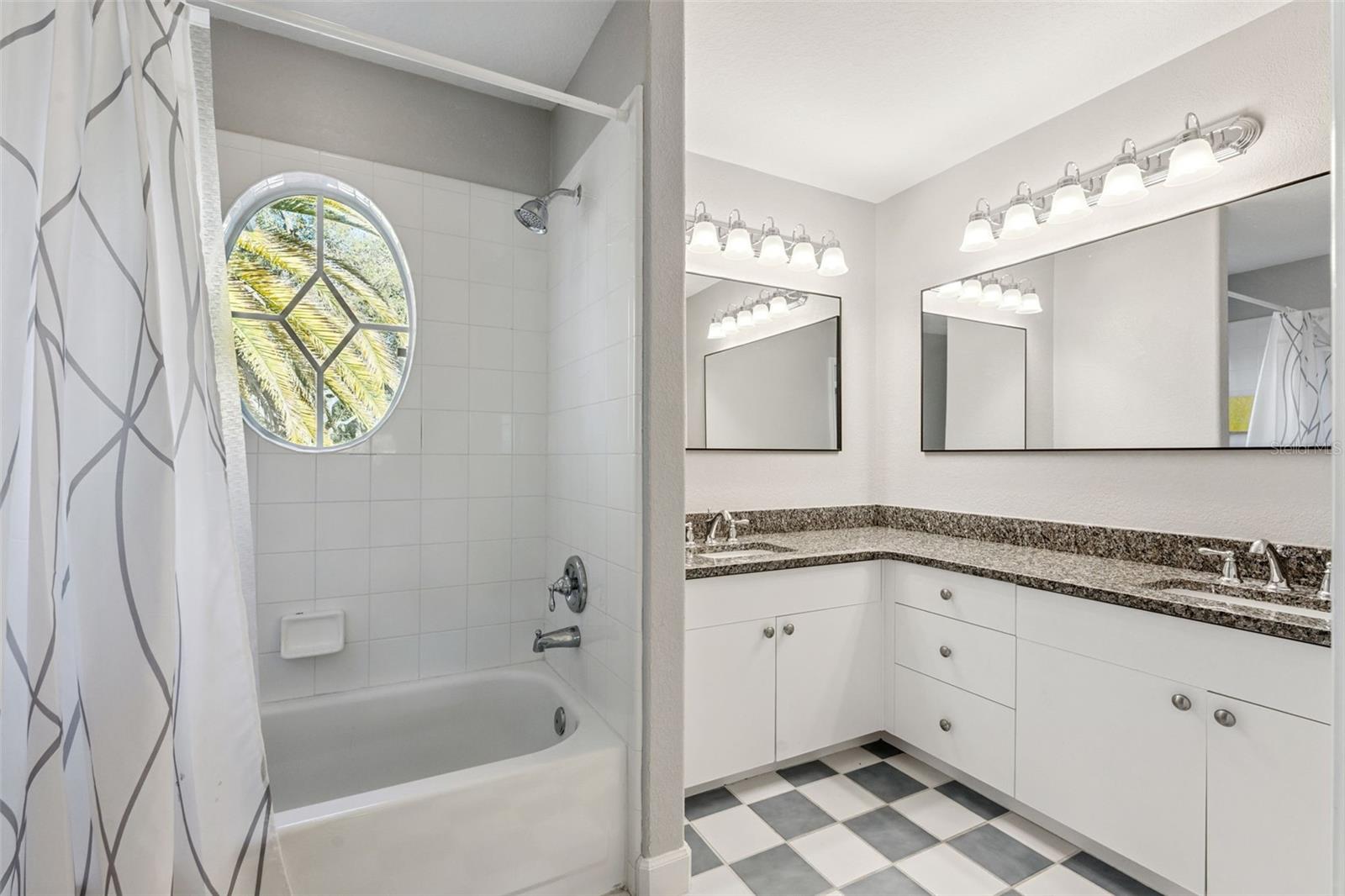 Image 38 of 59 For 9833 Camberley Circle