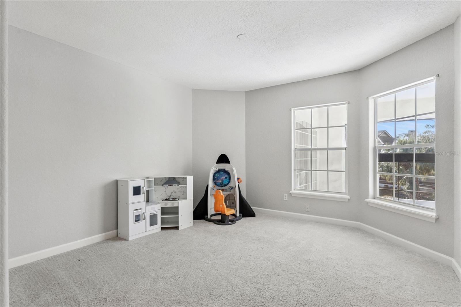 Image 39 of 59 For 9833 Camberley Circle