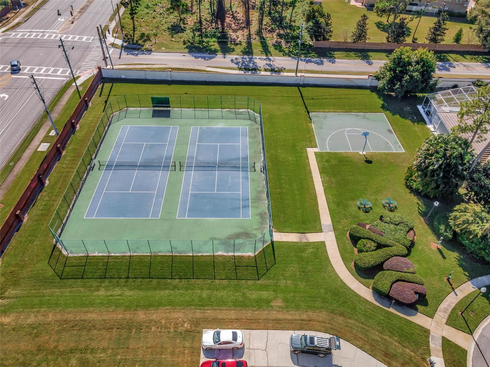 Image 56 of 59 For 9833 Camberley Circle