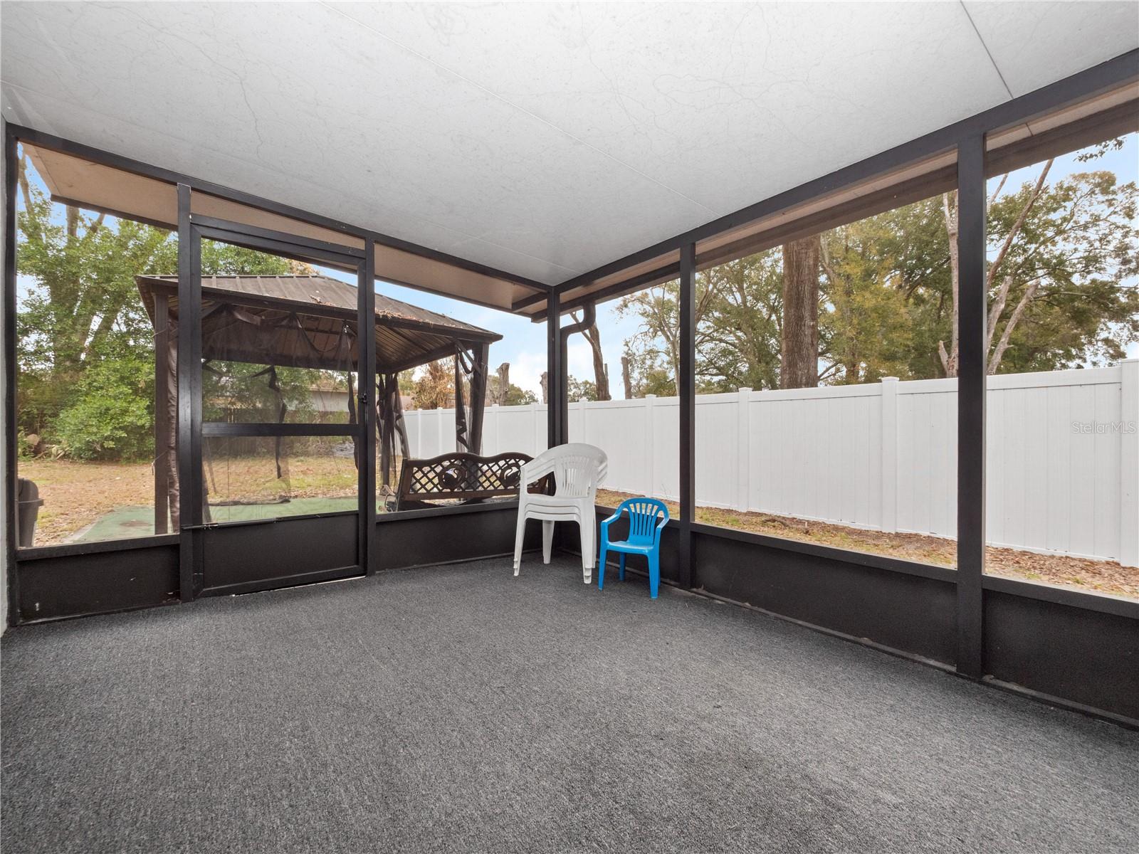 Image 14 of 21 For 6131 Sparling Hills Circle