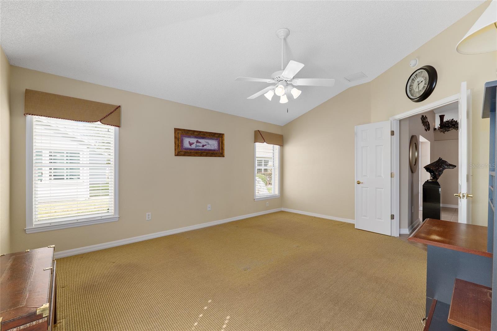 Image 33 of 73 For 977 Caribou Way